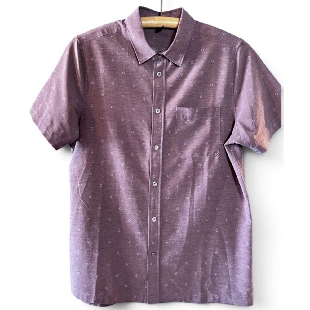 Vuori Shirt Men's Small Bridge Button Down Short Sleeve Pocket Casual Print